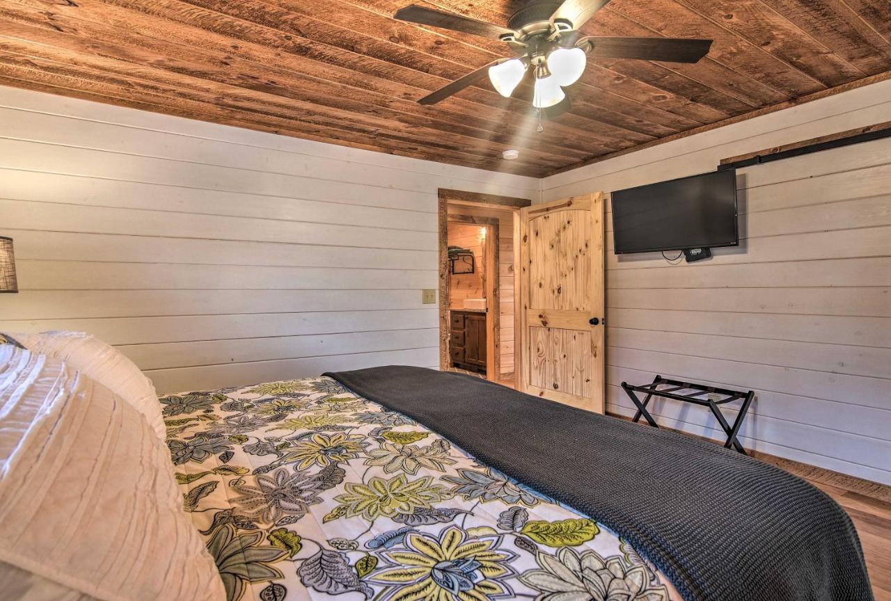 Modern Murphy Cabin With Nottely River Views! Экстерьер фото